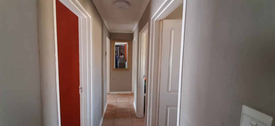 3 Bedroom Property for Sale in Vista Park Free State